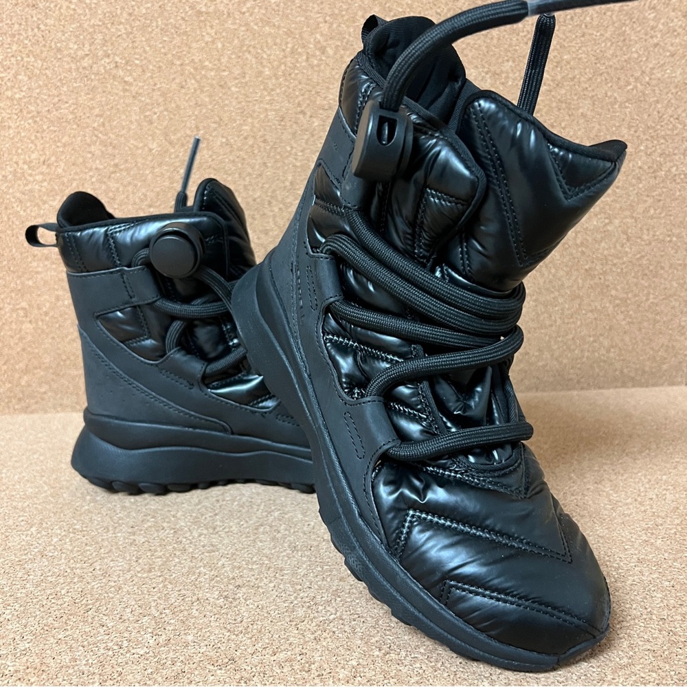 Merrell women’s winter boots black cloud puff size 7.5 NWOT